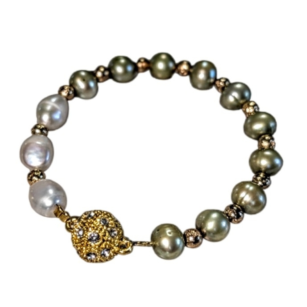 Fresh Water Pearls Sage Green & White Bracelet With Golden Magnetic Clasp